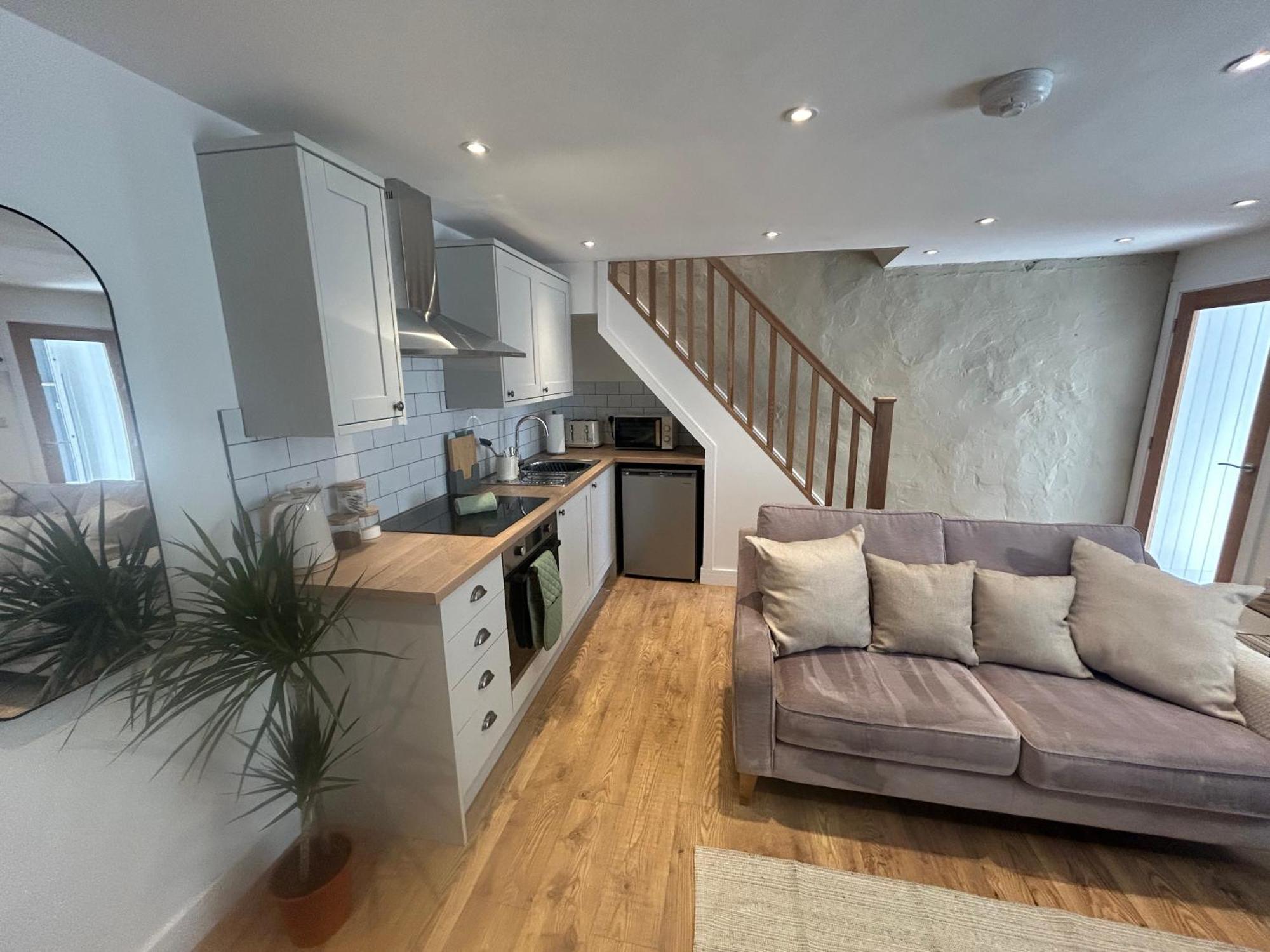 Cosy Modern Miners Cottage Llanllechid Luaran gambar